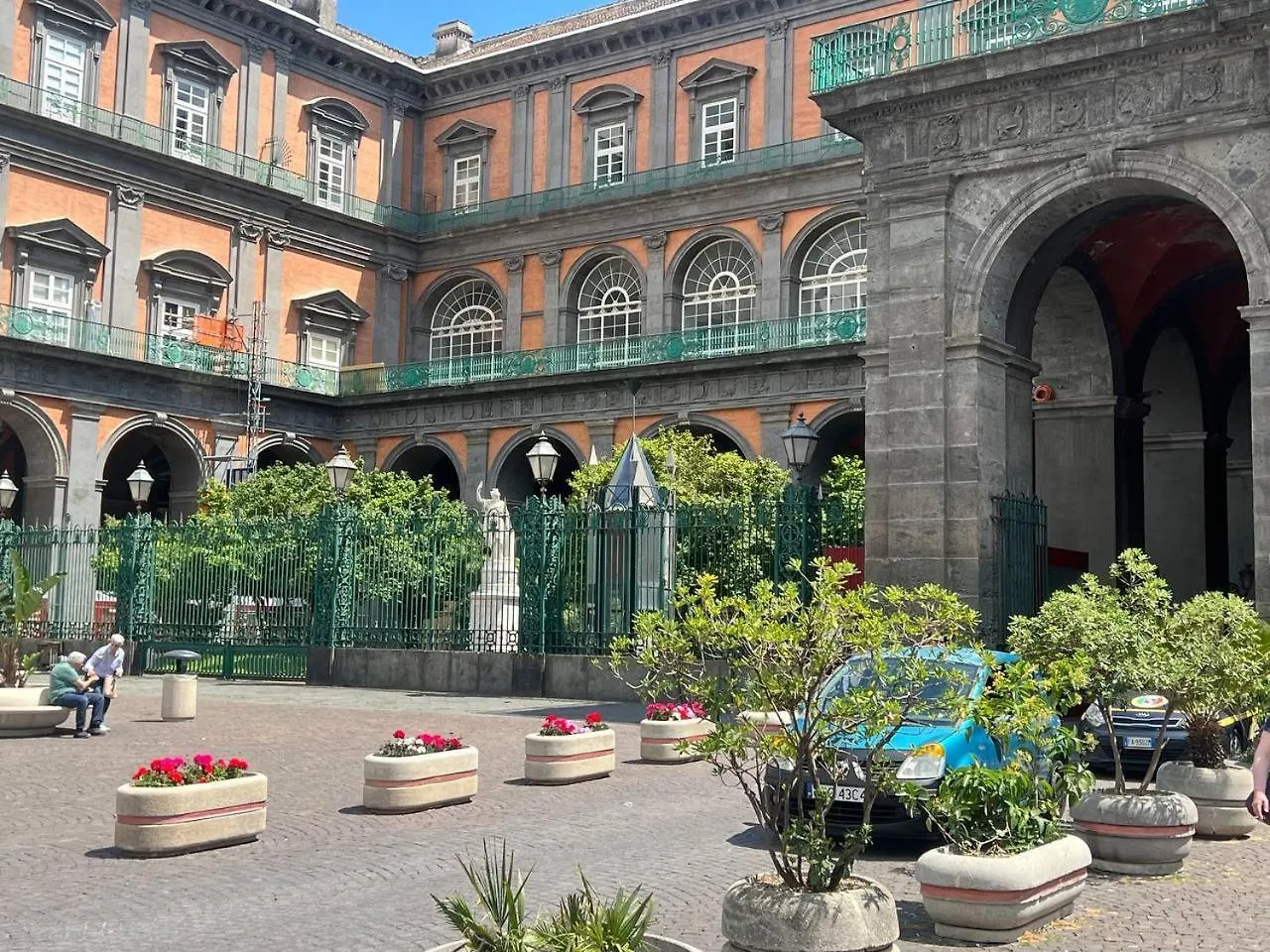 Casa Giulia Piazza Plebiscito Apartment Naples Italy
