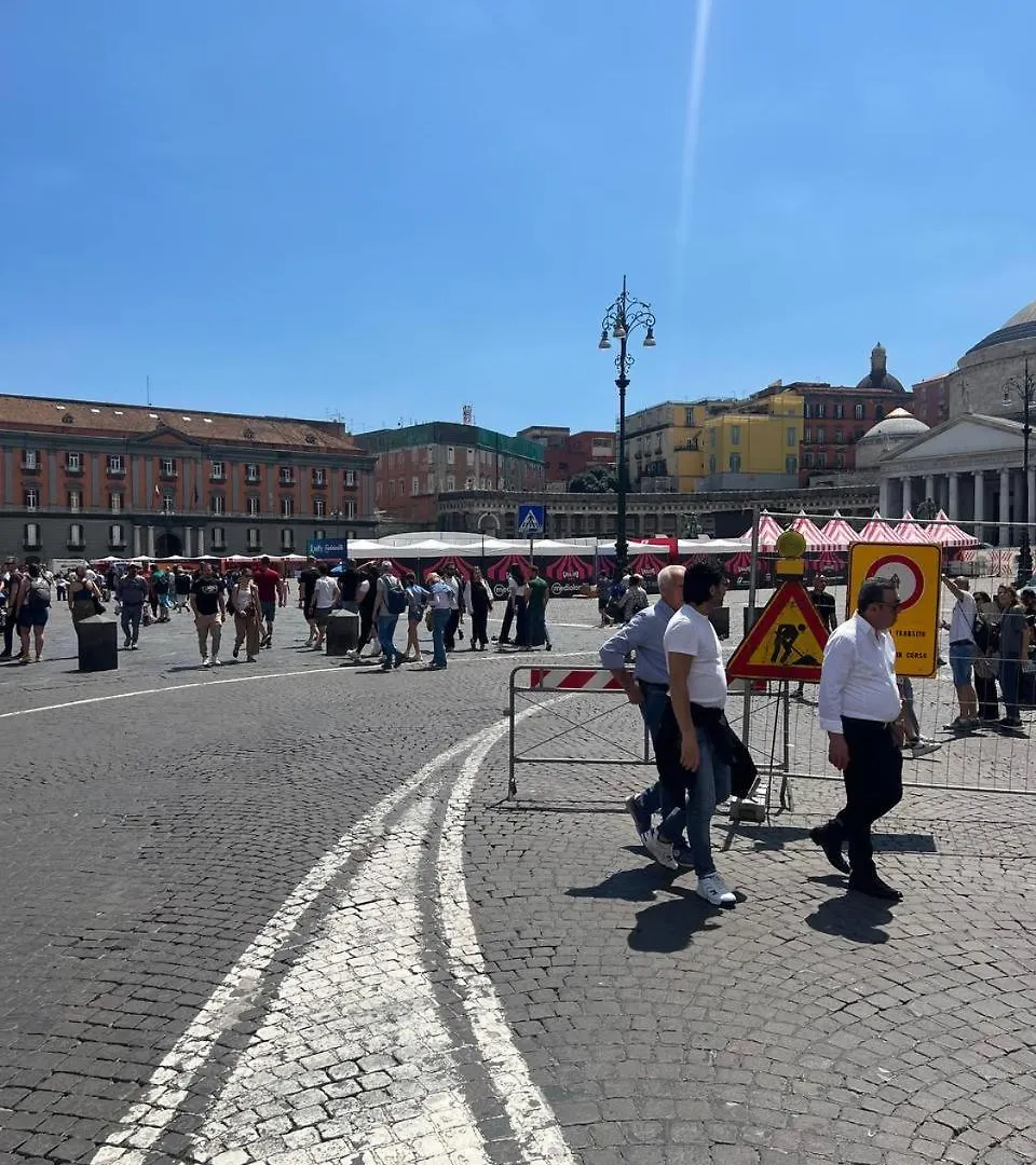 Casa Giulia Piazza Plebiscito Apartment Naples